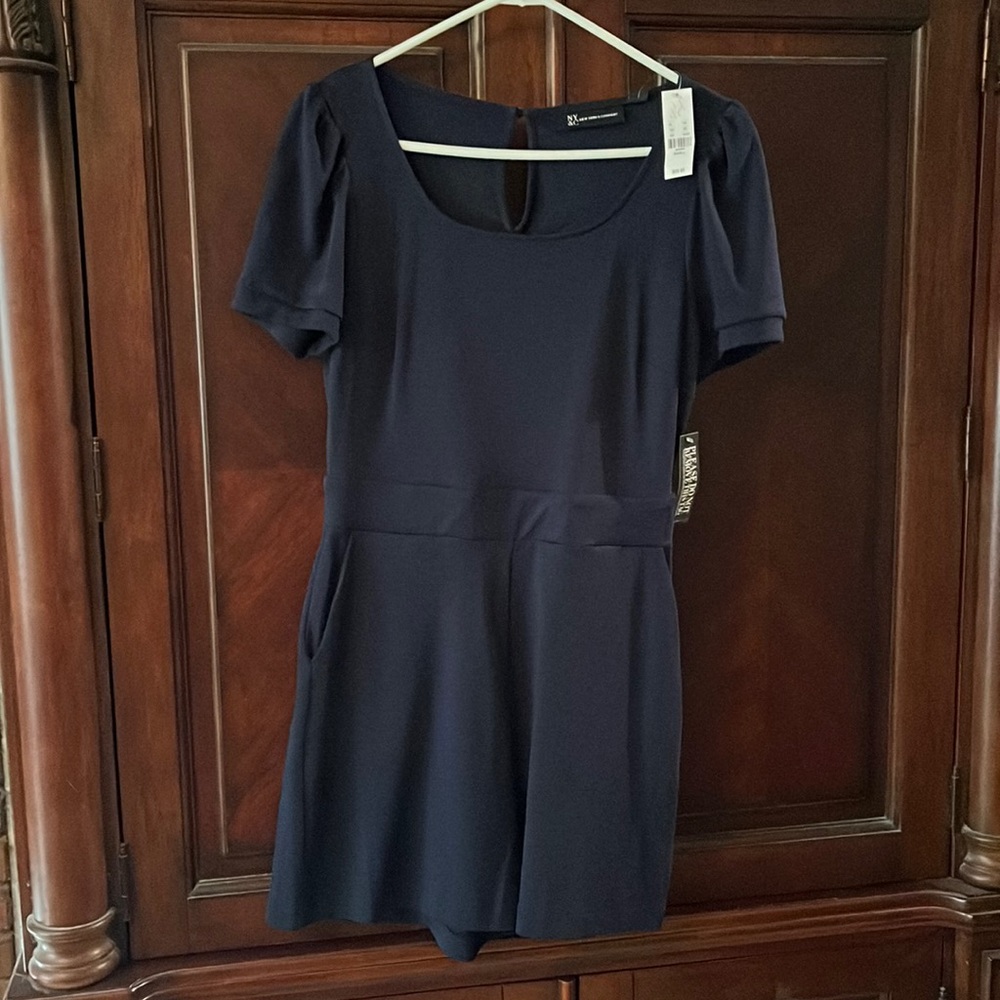 Navy blue New York & Co romper. Size Small.